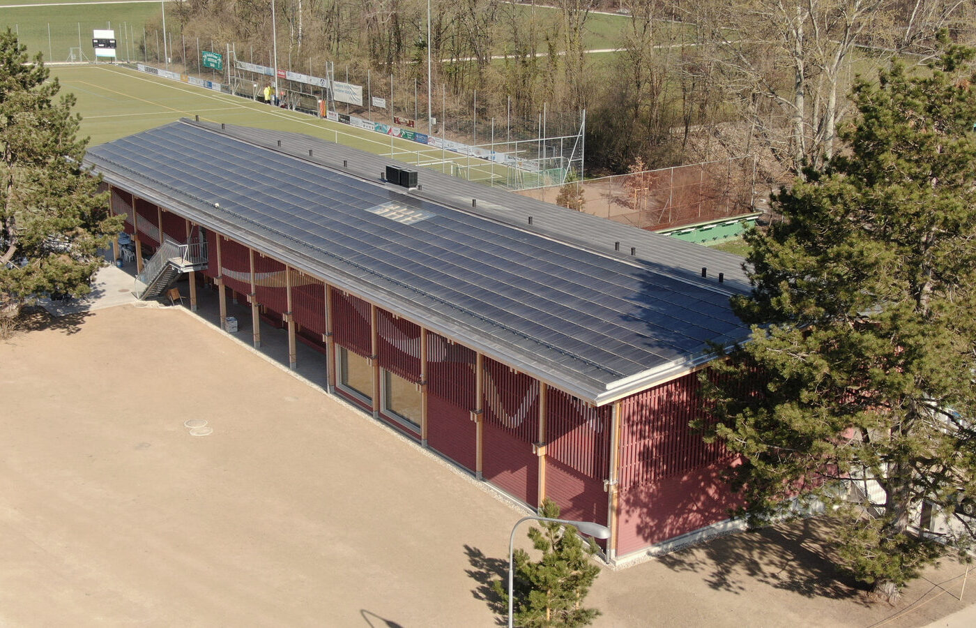Garderoben- und Clubgebäude Hönggerberg, Zürich